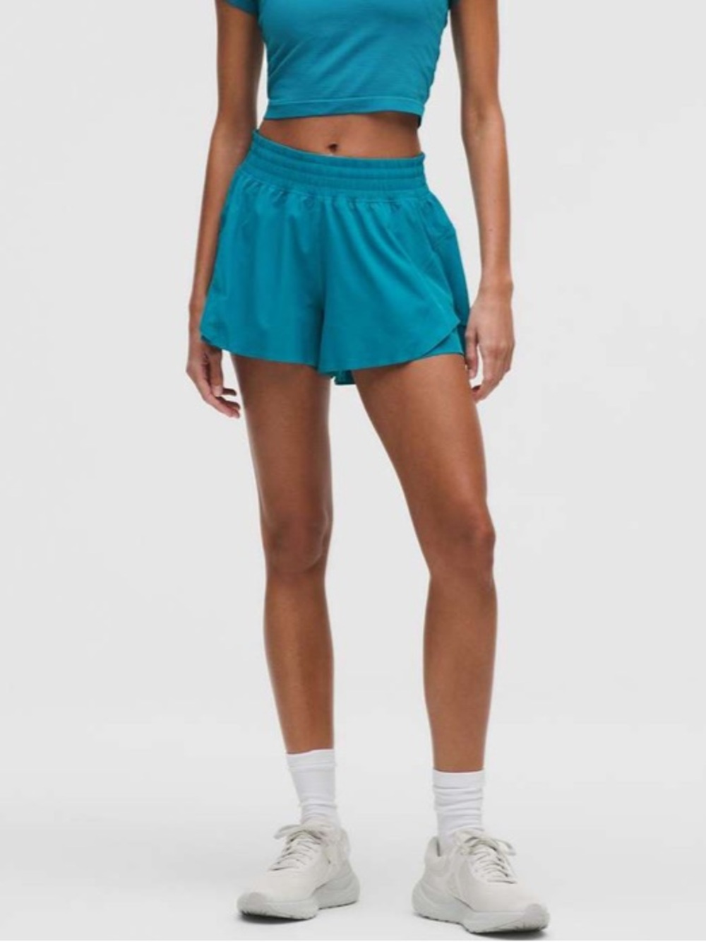 Lululemon Shake It Out High-Rise Running Short 2.5" Color: Hawaiian Blue Size XS